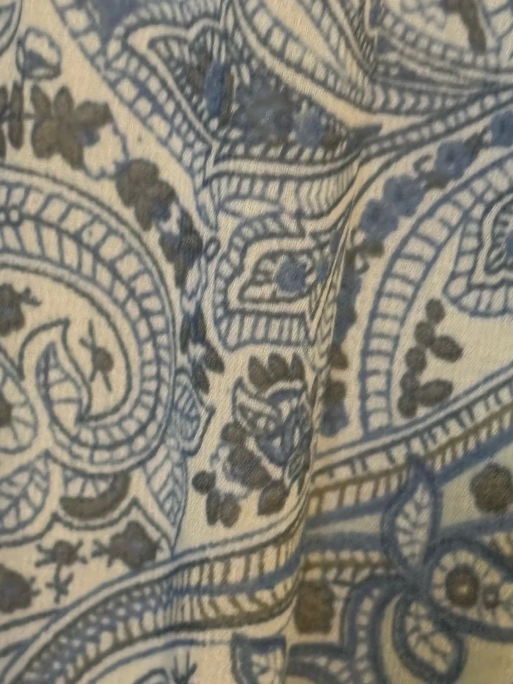 H&M Blue Paisley V-Neck Maxi Dress Size 8 - Picture 3 of 4